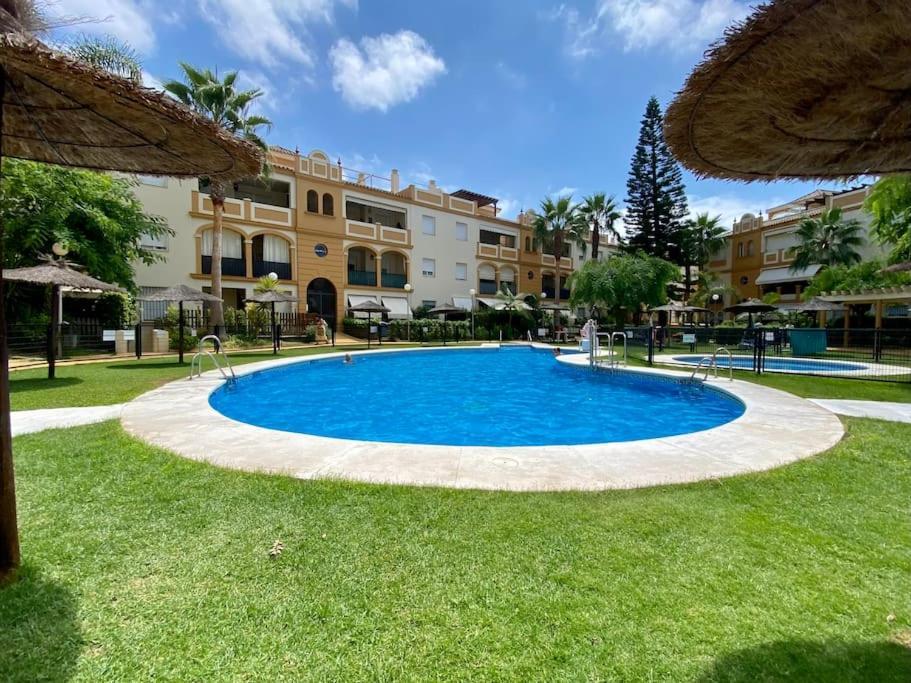 Villa Palacio Playa Y Piscina Grupo Ac Gestion Cádiz Exteriör bild